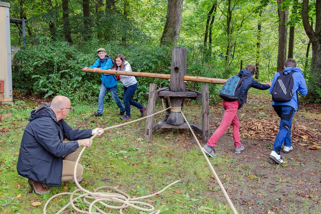Jeřáby táhnou na Jakobínku, didaktický program, SH Rožmberk